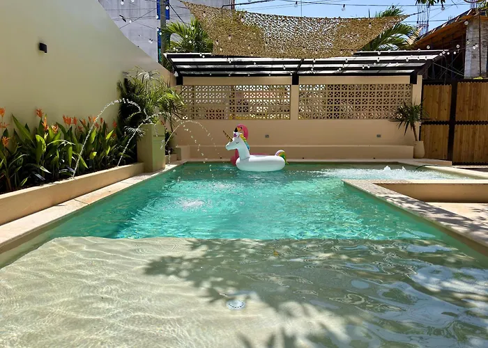 Villa 28 Huespedes Con Piscina Privada Y Playa